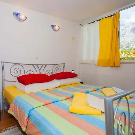 Jarak Apartment *