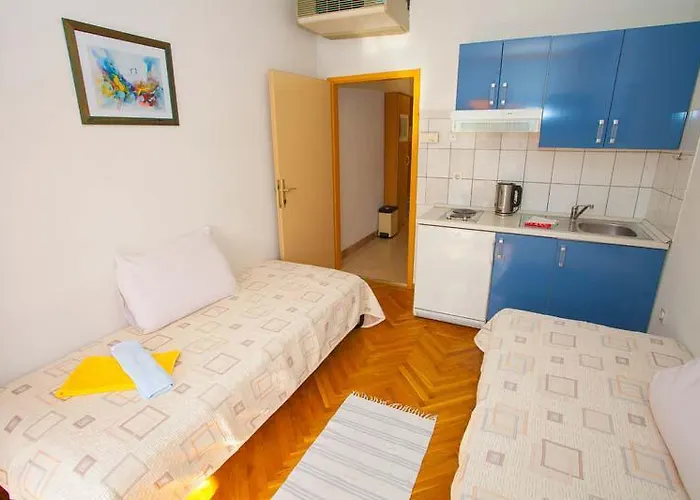 Apartament Jarak *