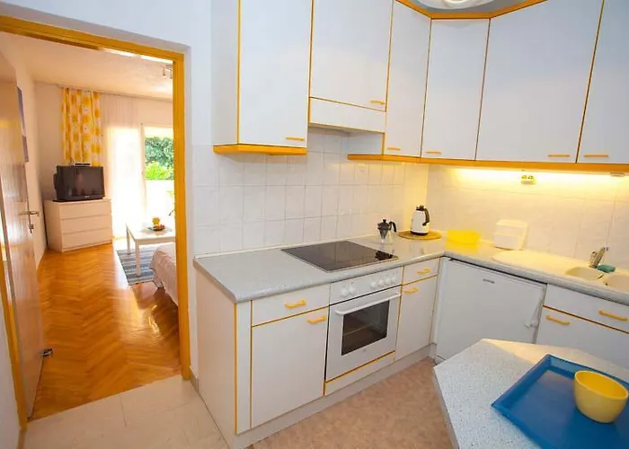 Jarak Apartament Makarska