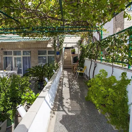 Appartement Jarak *